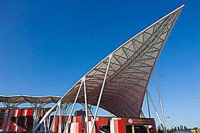 《上古卷轴5》光追演示 装了500多个Mod画面惊人